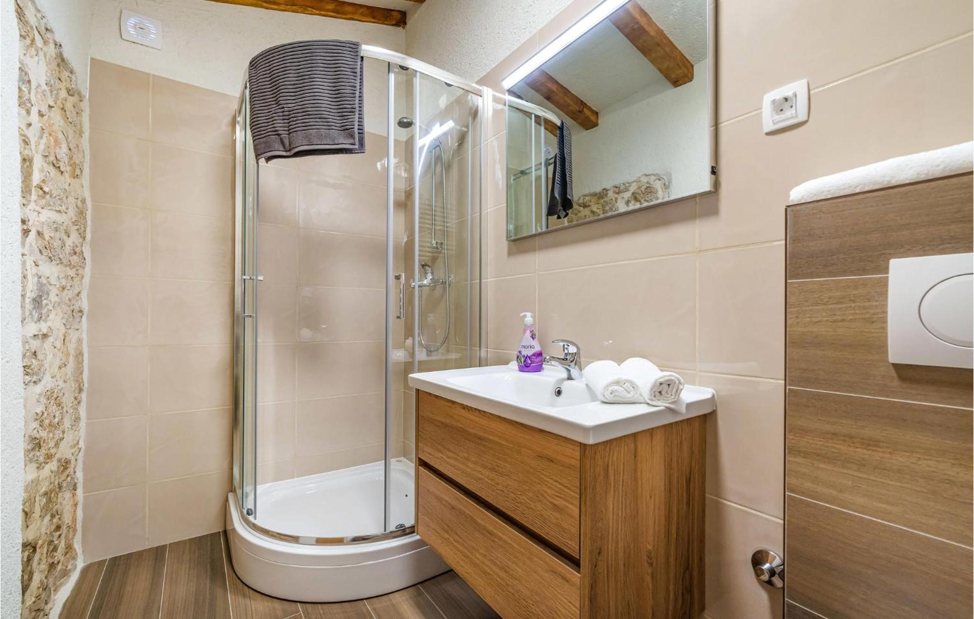 Pet Friendly Home In Murvica With Kitchen Εξωτερικό φωτογραφία